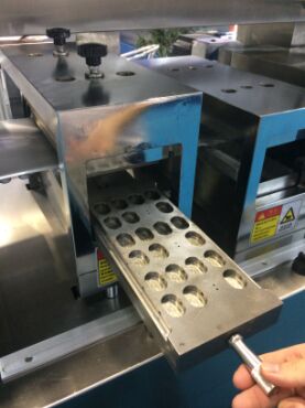 PVC Paketleme Malzemesi Reçel Dolumu Yüksek Doğruluk Çeşitli Gıda Paketleme İhtiyaçları ve Geliştirilmiş Ürün Koruması İçin Uygundur